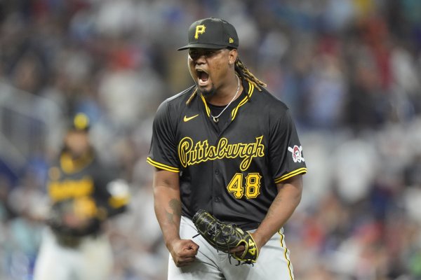   Triolo hits RBI single in 12th inning, Pittsburgh bullpen shines as Pirates beat Marlins 6-5