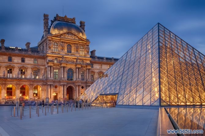 1. Louvre, Paris: After dropping to No. 3 in 2016, the Louvre has been the world's most popular museum for two years running. Attendance was up a whopping 26% from 2017, with 10.2 million visitors in 2018.